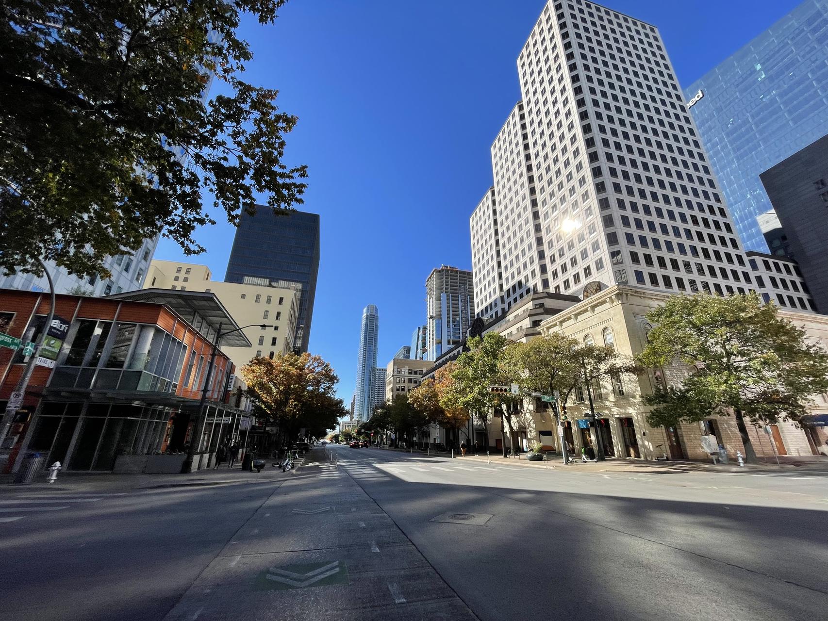 ‎Check network for missing images.