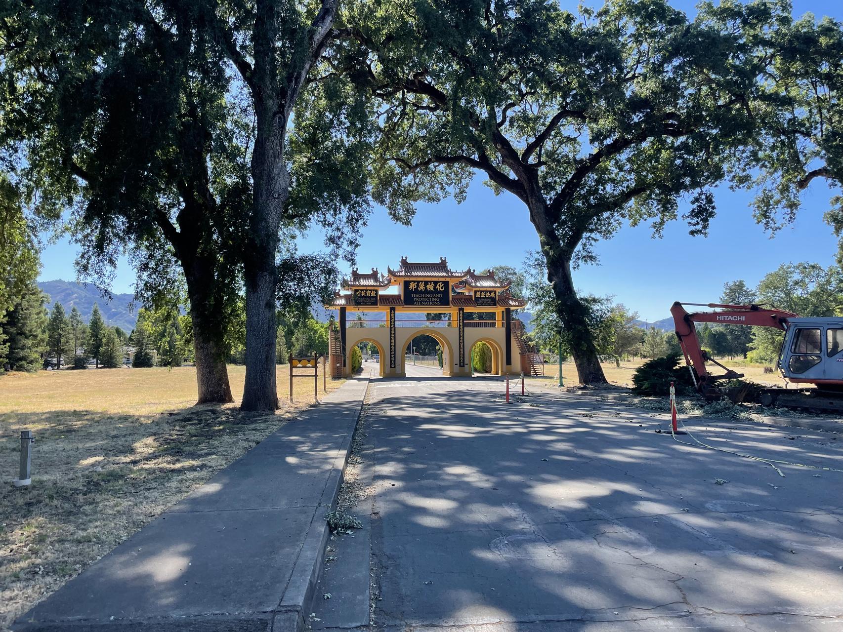 ‎Check network for missing images.