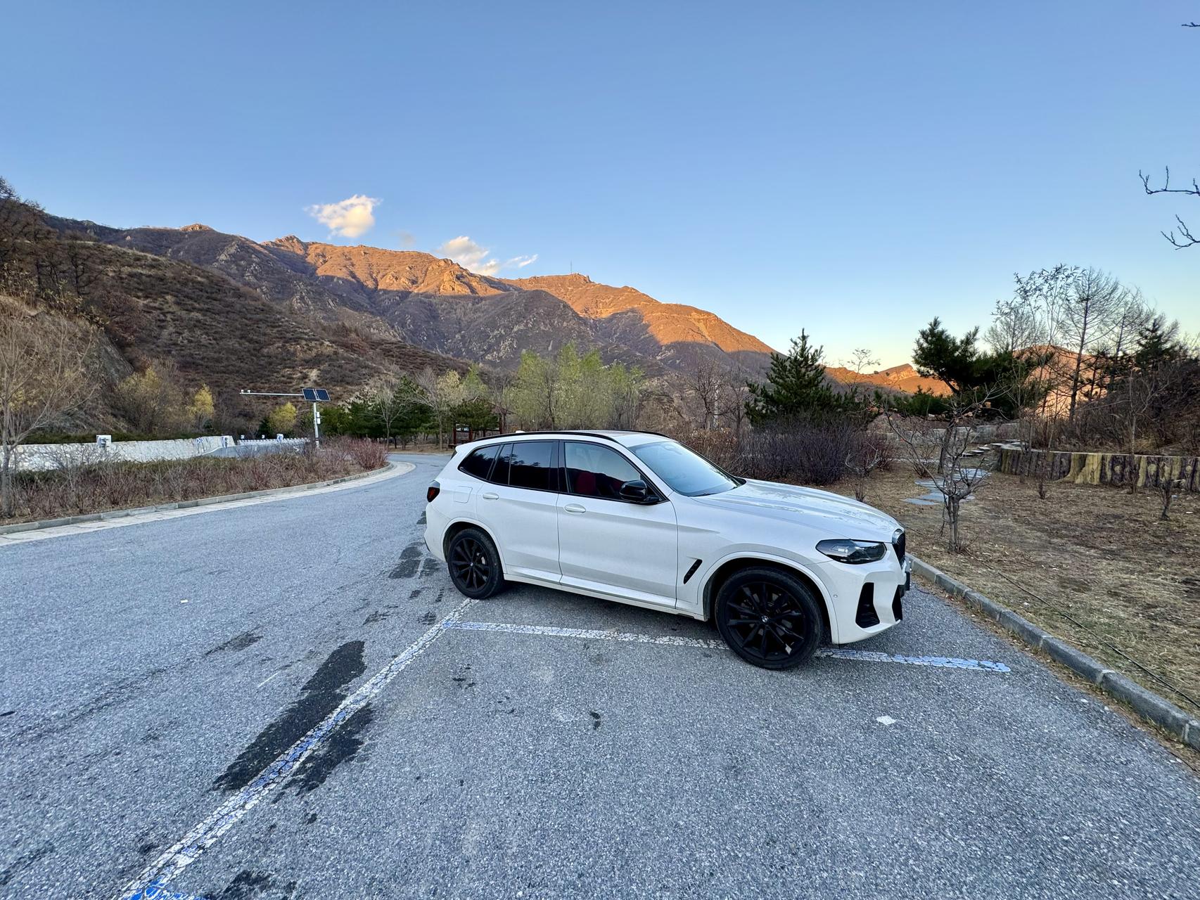 ‎Check network for missing images.