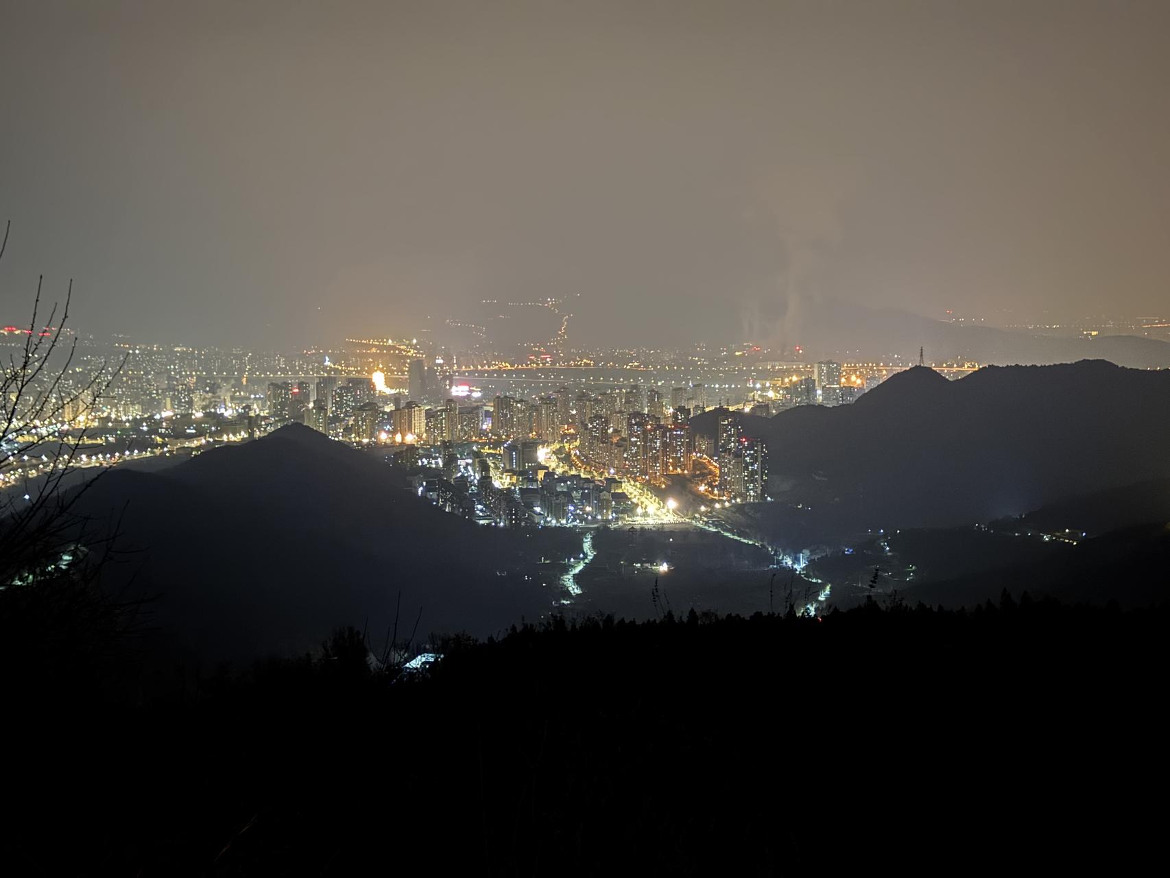 ‎Check network for missing images.