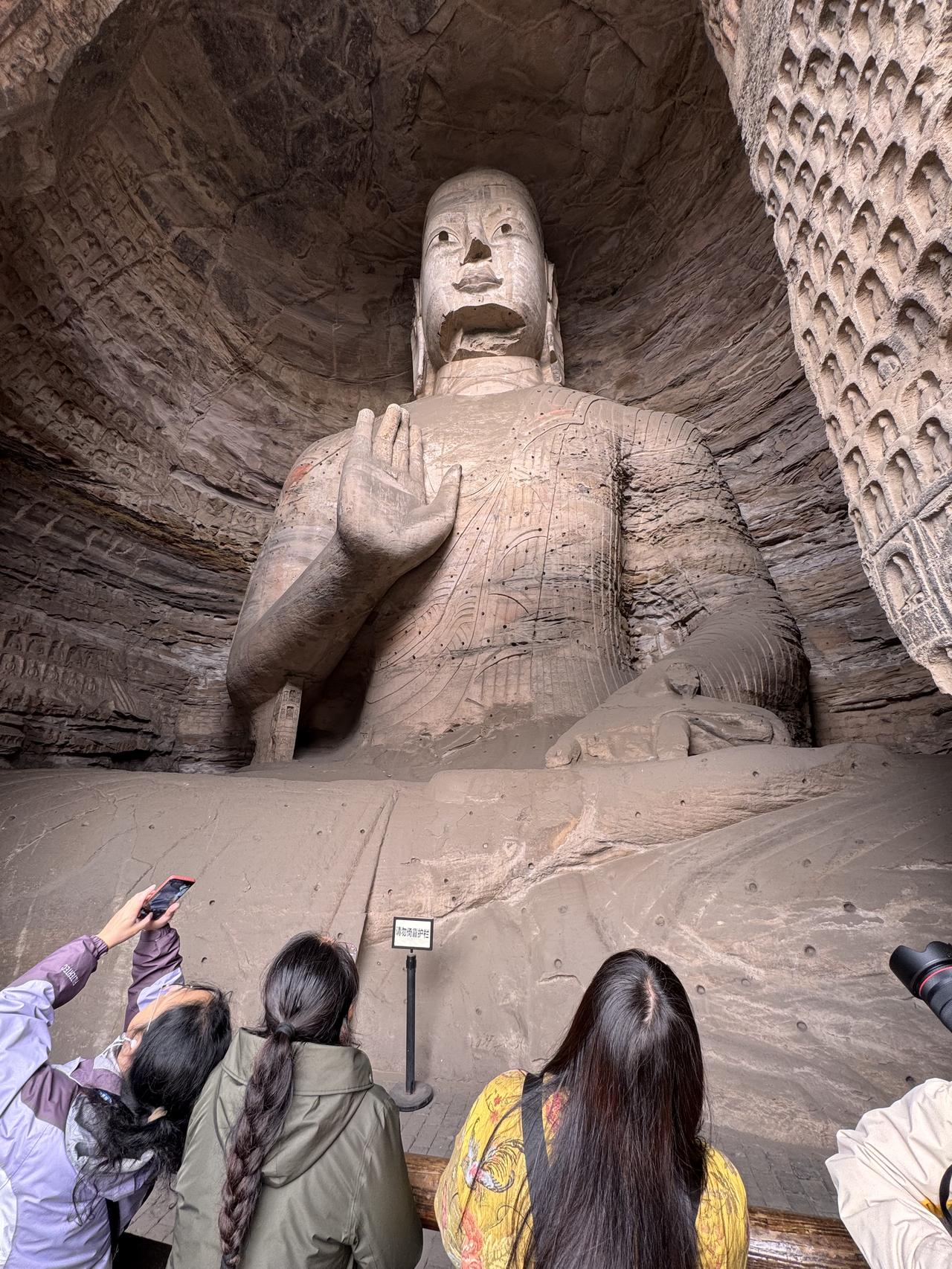 ‎Check network for missing images.