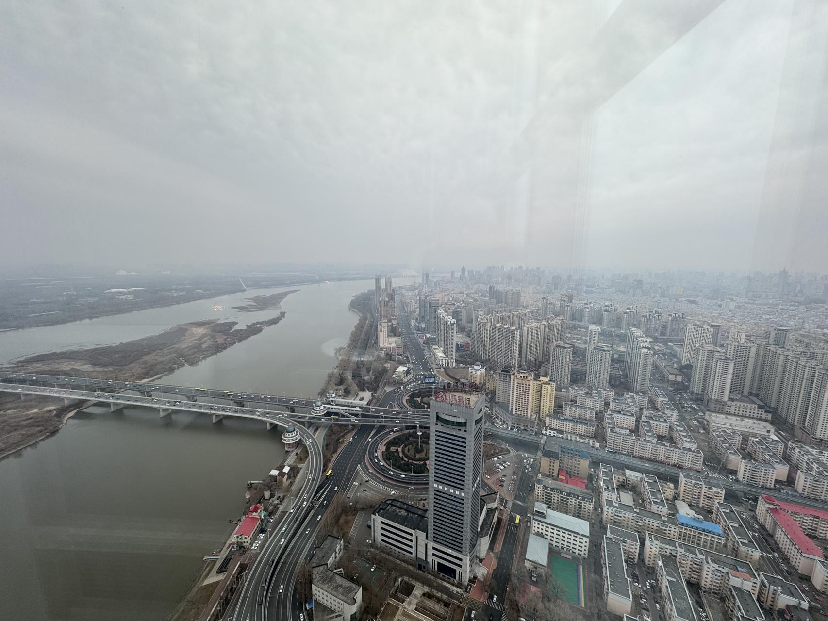 ‎Check network for missing images.