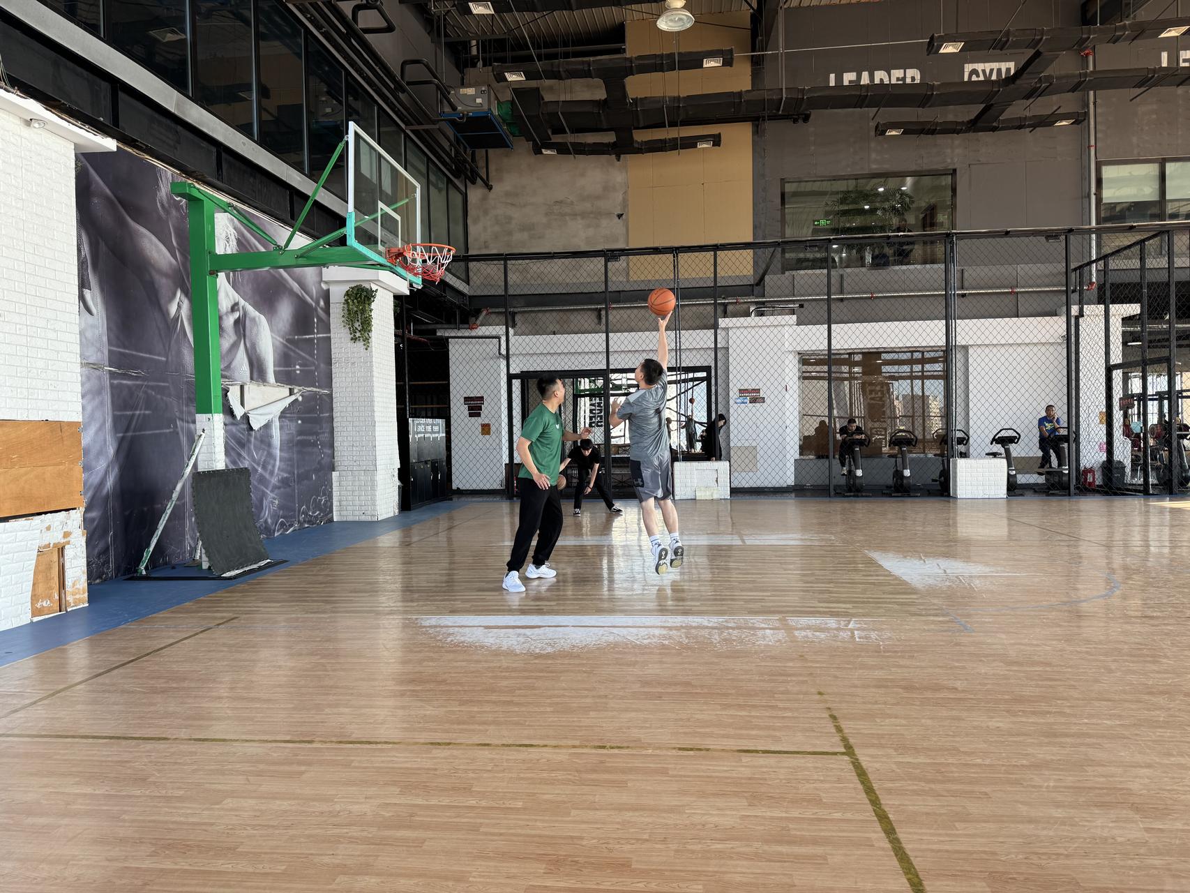 ‎Check network for missing images.