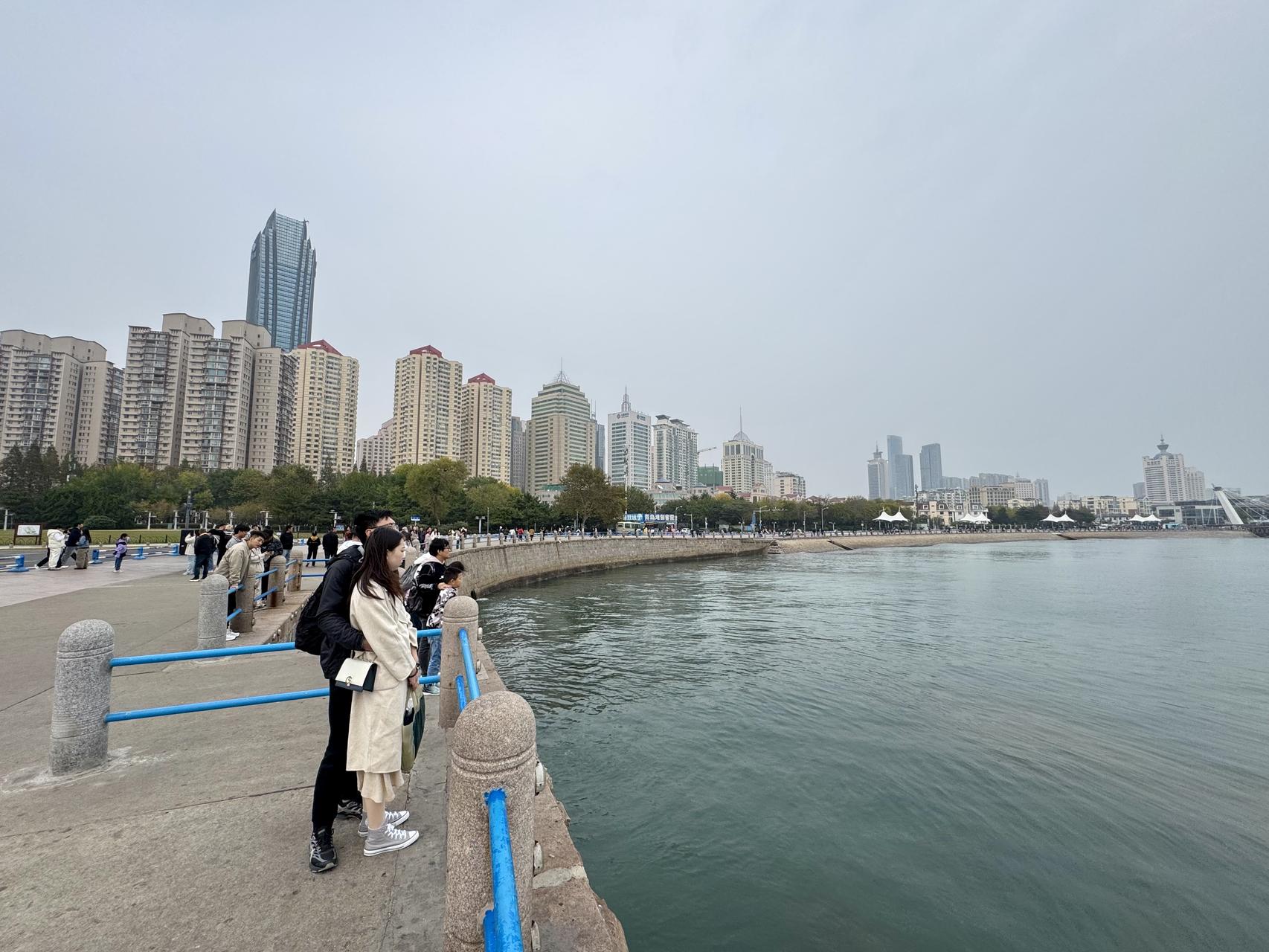 ‎Check network for missing images.