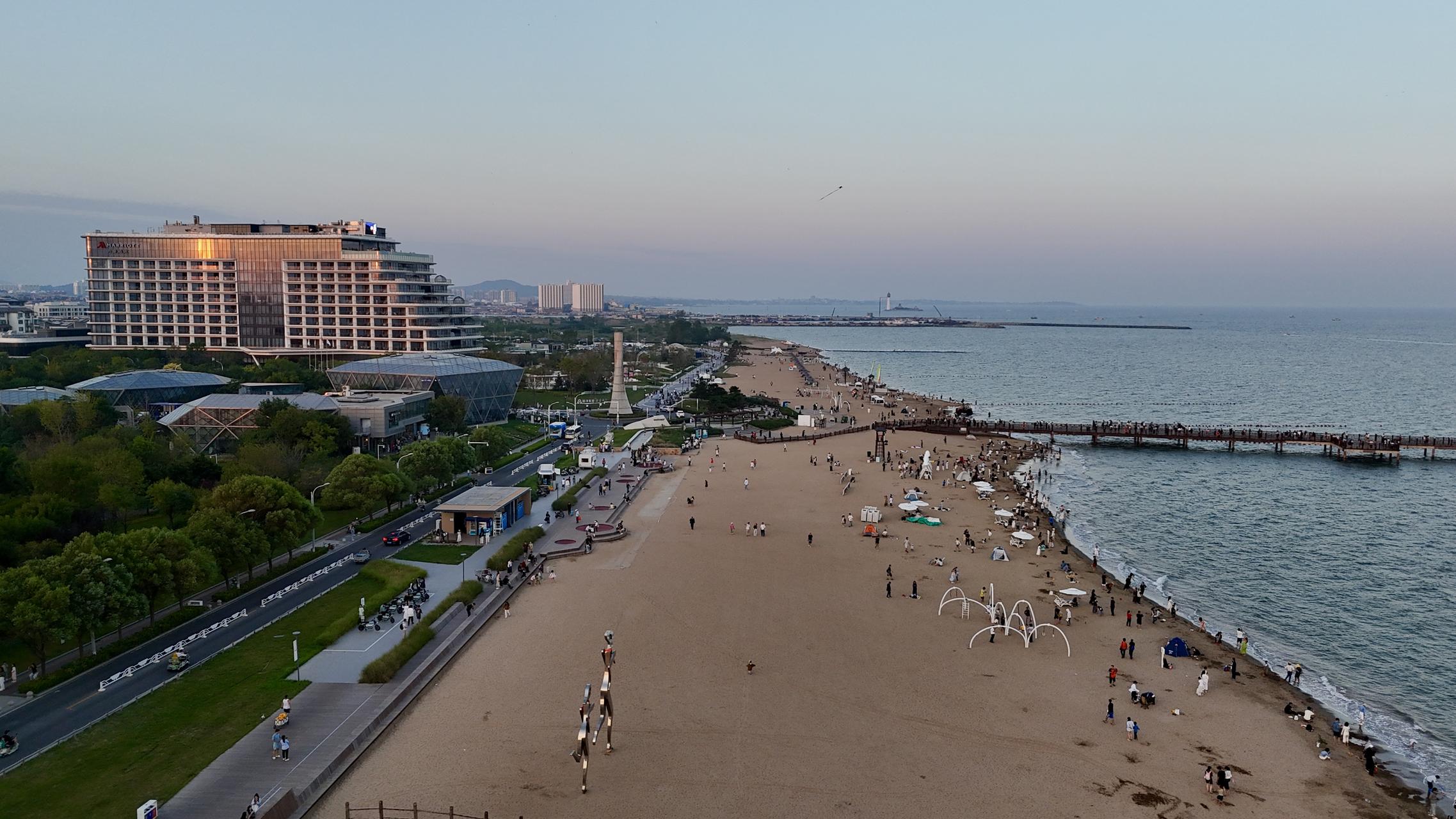 ‎Check network for missing images.