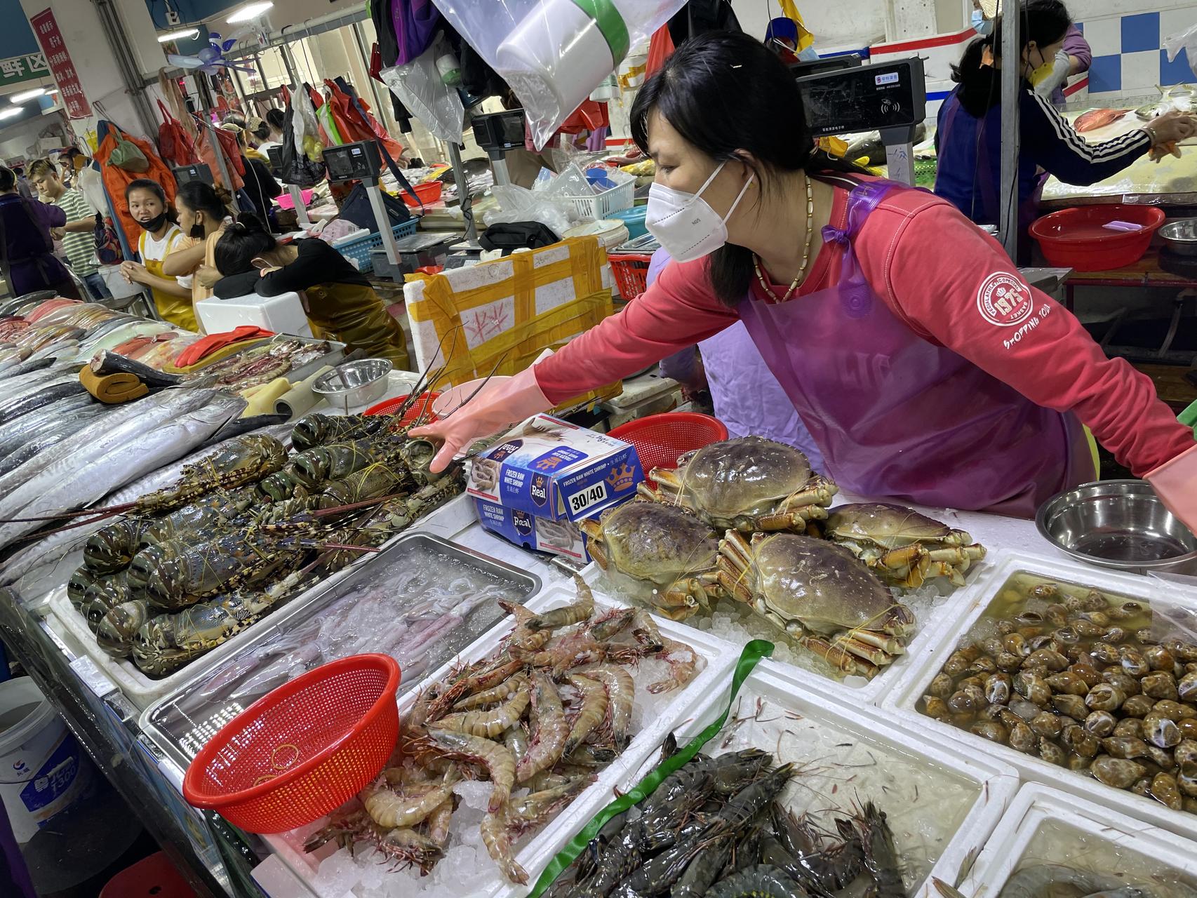 ‎Check network for missing images.