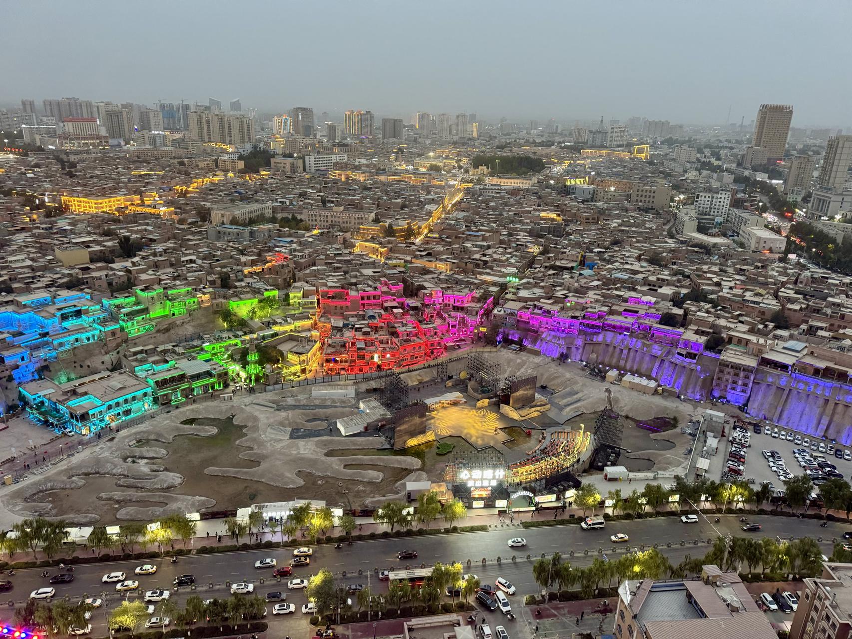 ‎Check network for missing images.