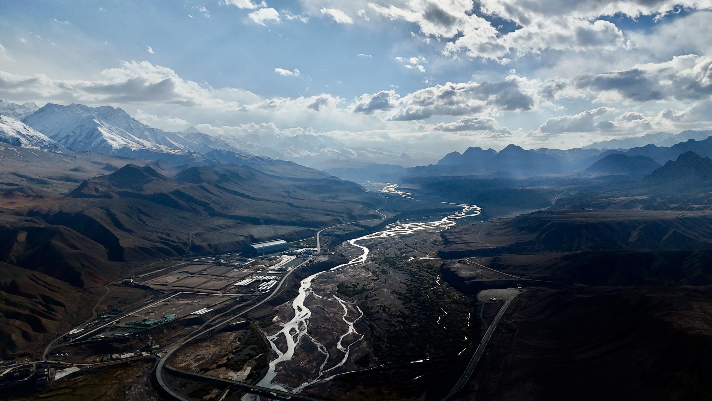 ‎Check network for missing images.