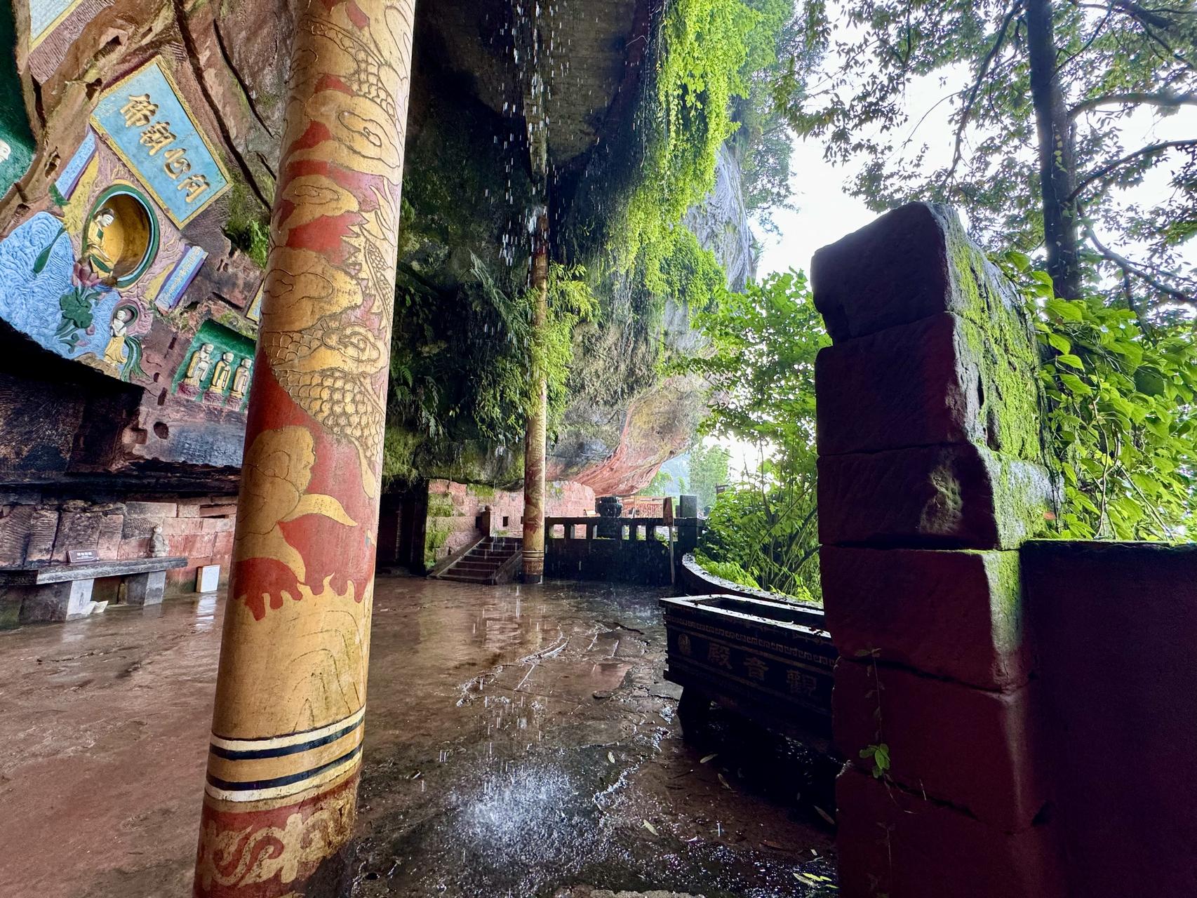 ‎Check network for missing images.