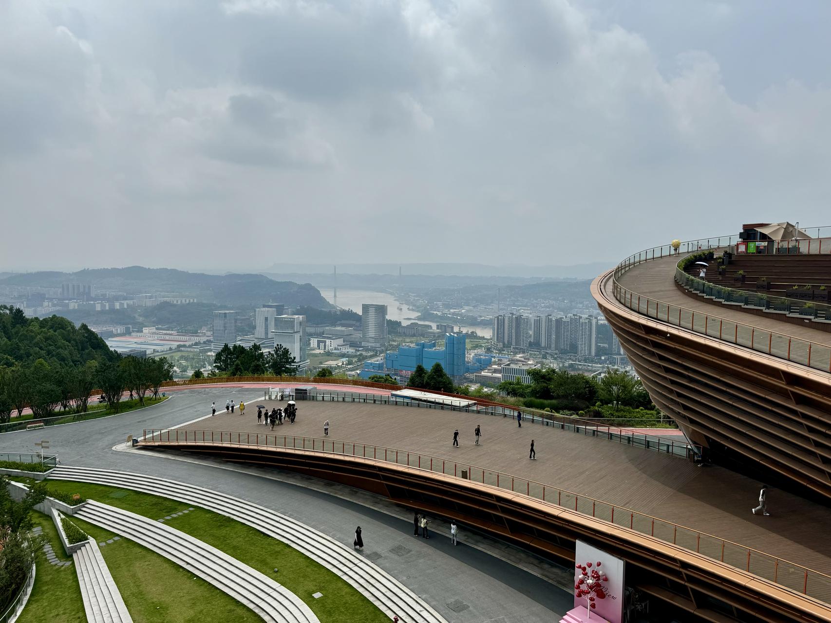 ‎Check network for missing images.