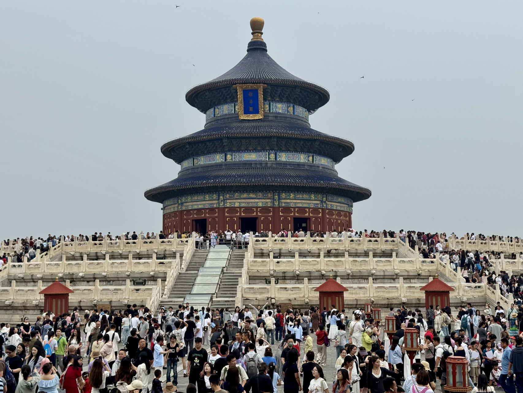 ‎Check network for missing images.