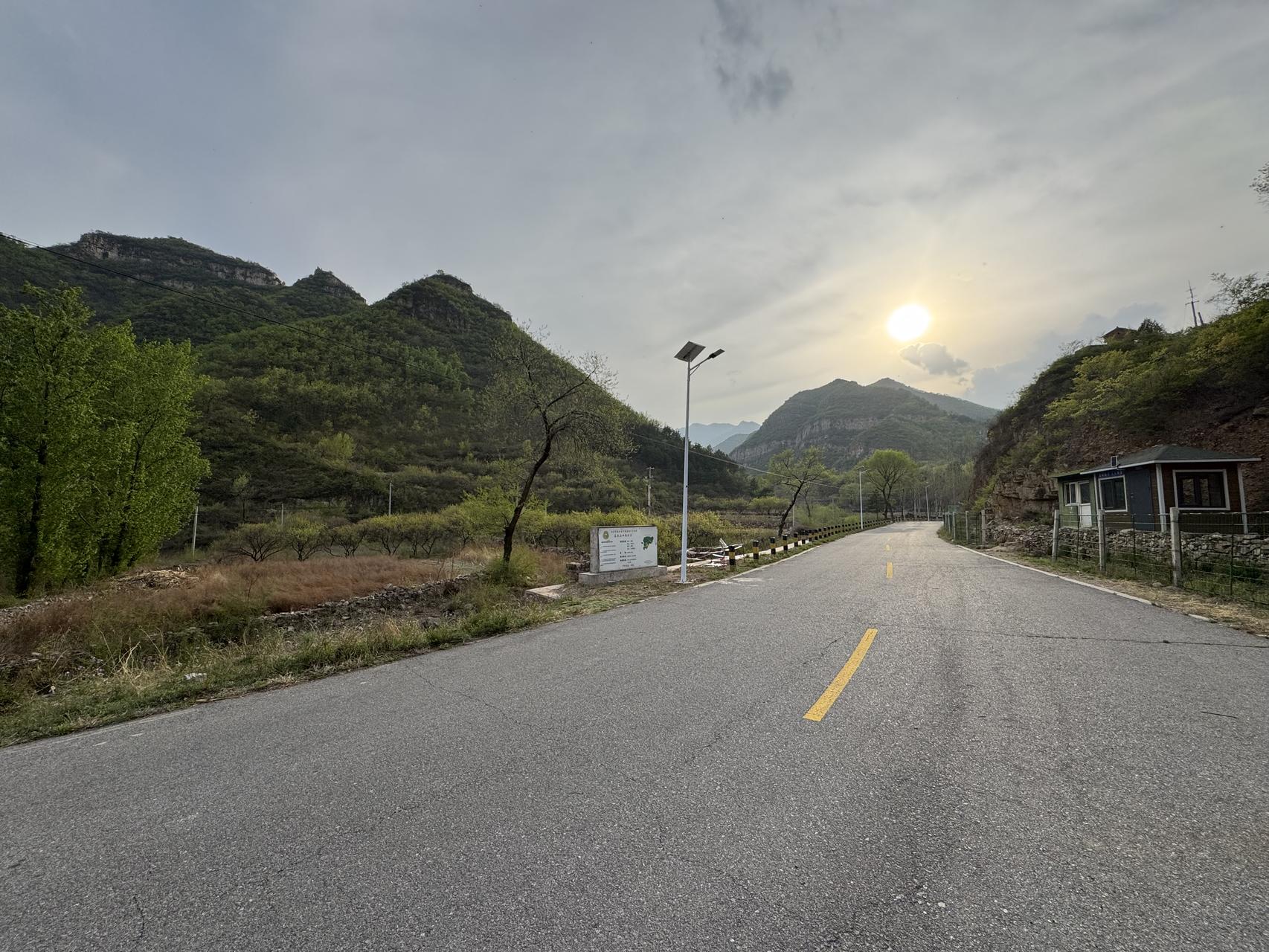 ‎Check network for missing images.