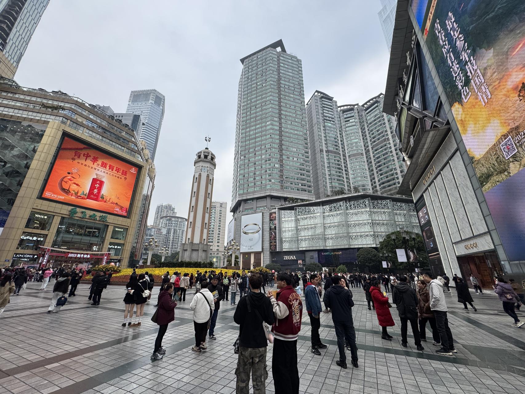 ‎Check network for missing images.