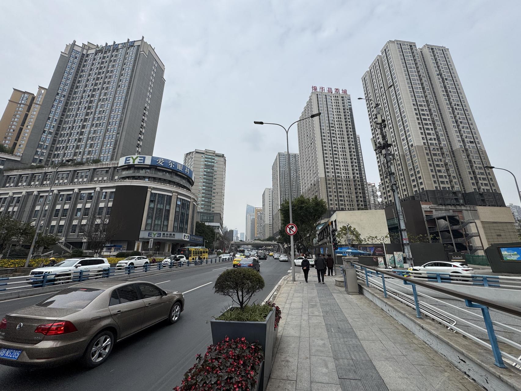 ‎Check network for missing images.