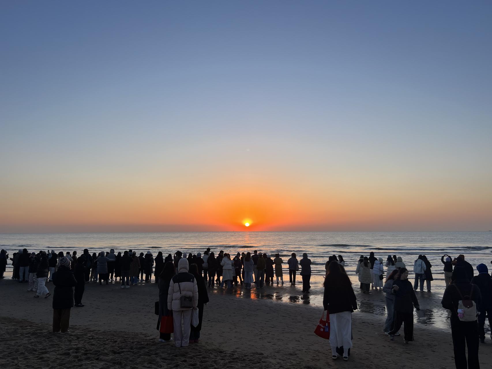 ‎Check network for missing images.