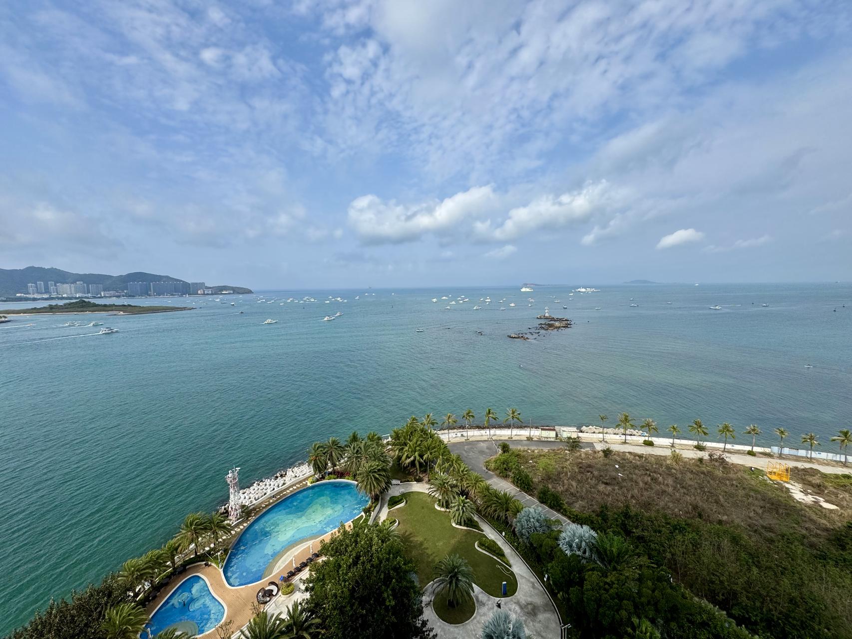 ‎Check network for missing images.