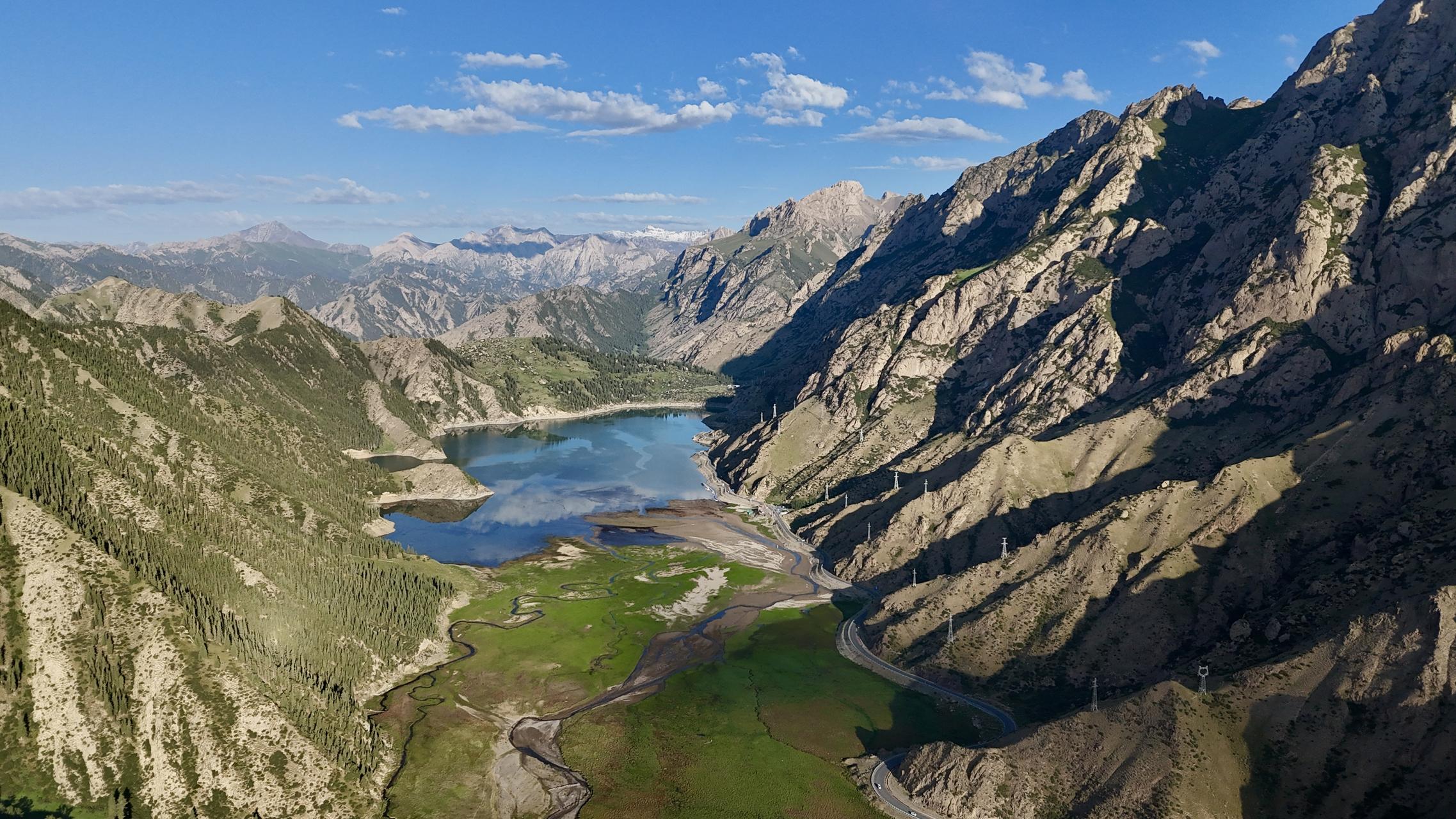 ‎Check network for missing images.