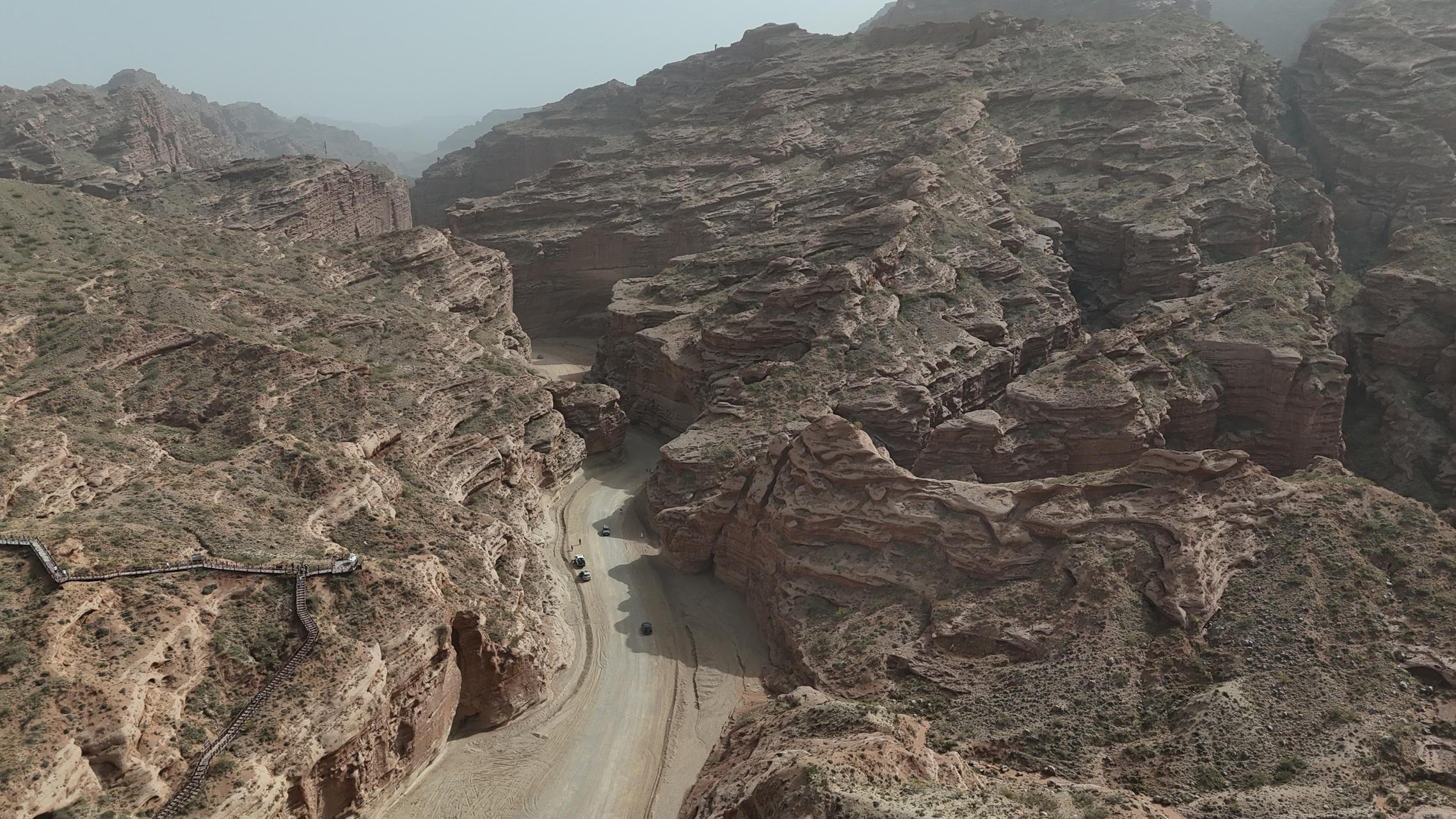 ‎Check network for missing images.