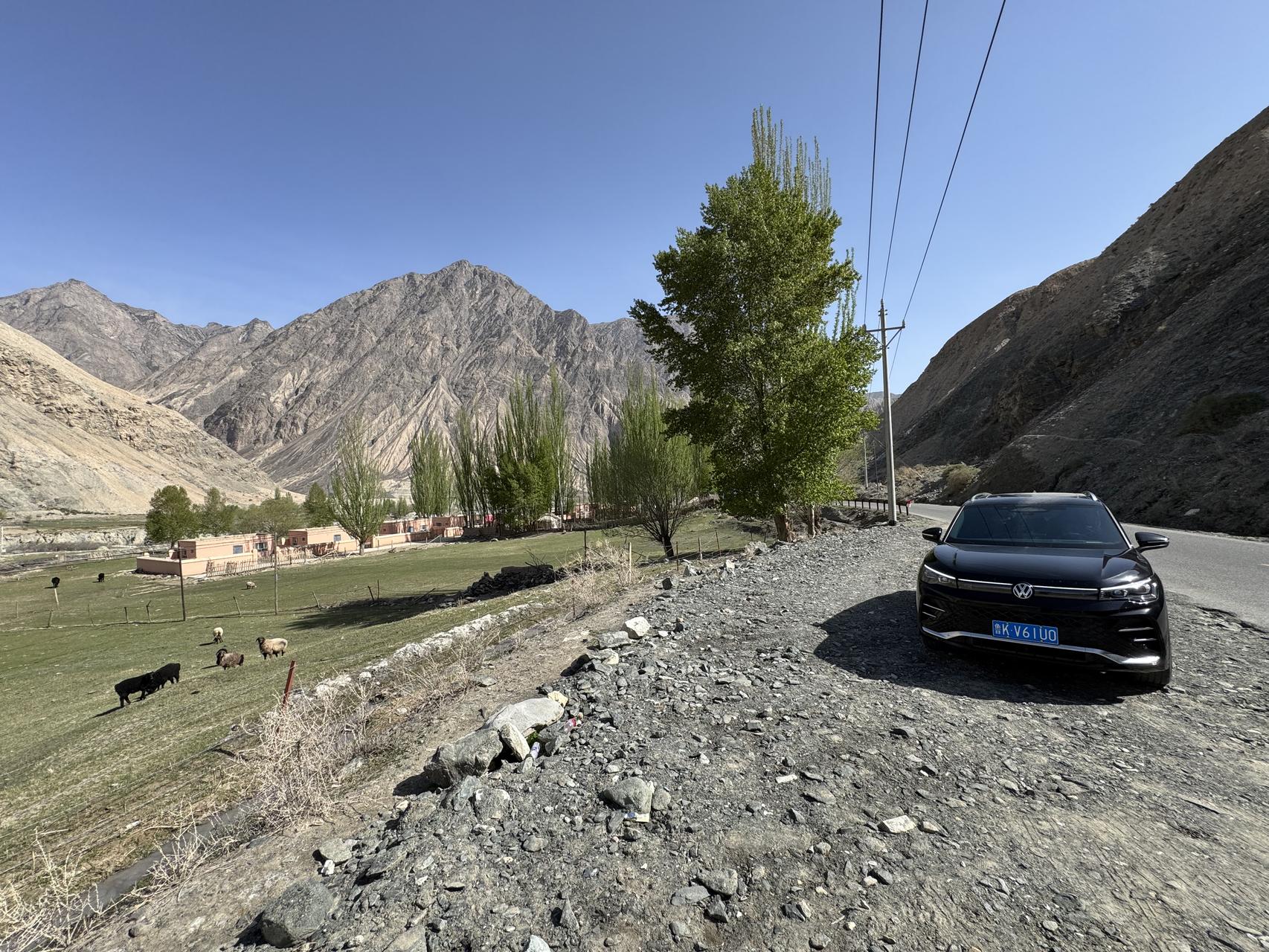 ‎Check network for missing images.