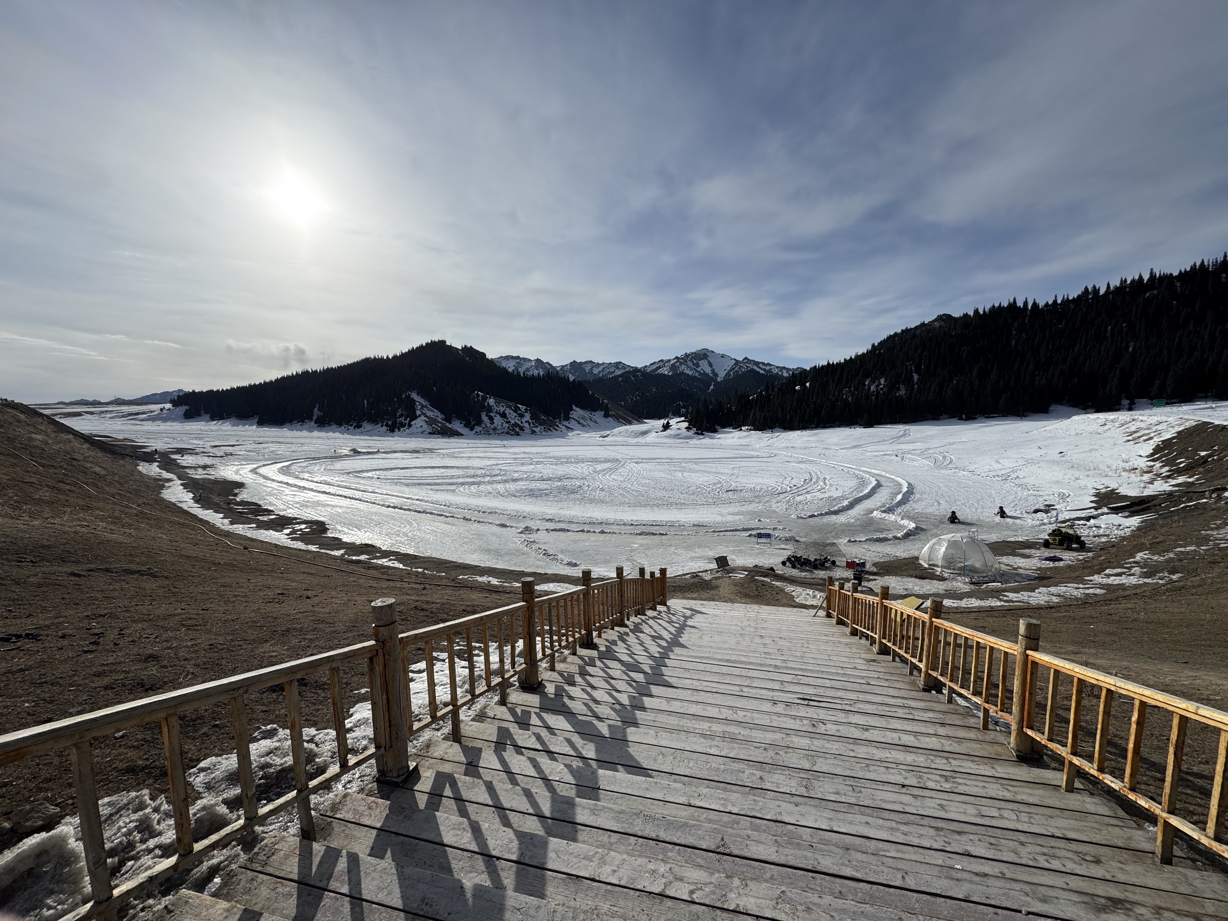 ‎Check network for missing images.