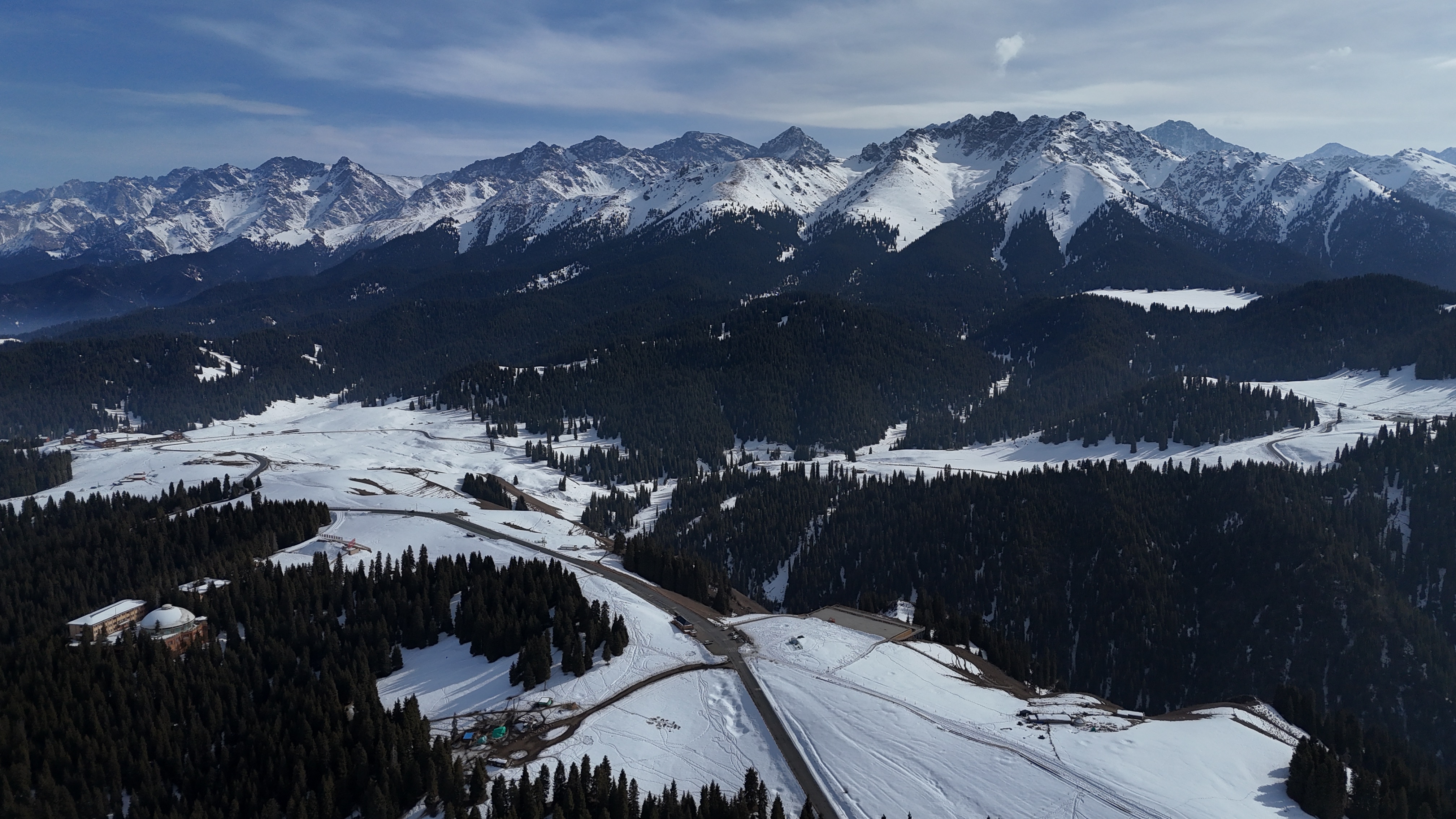 ‎Check network for missing images.