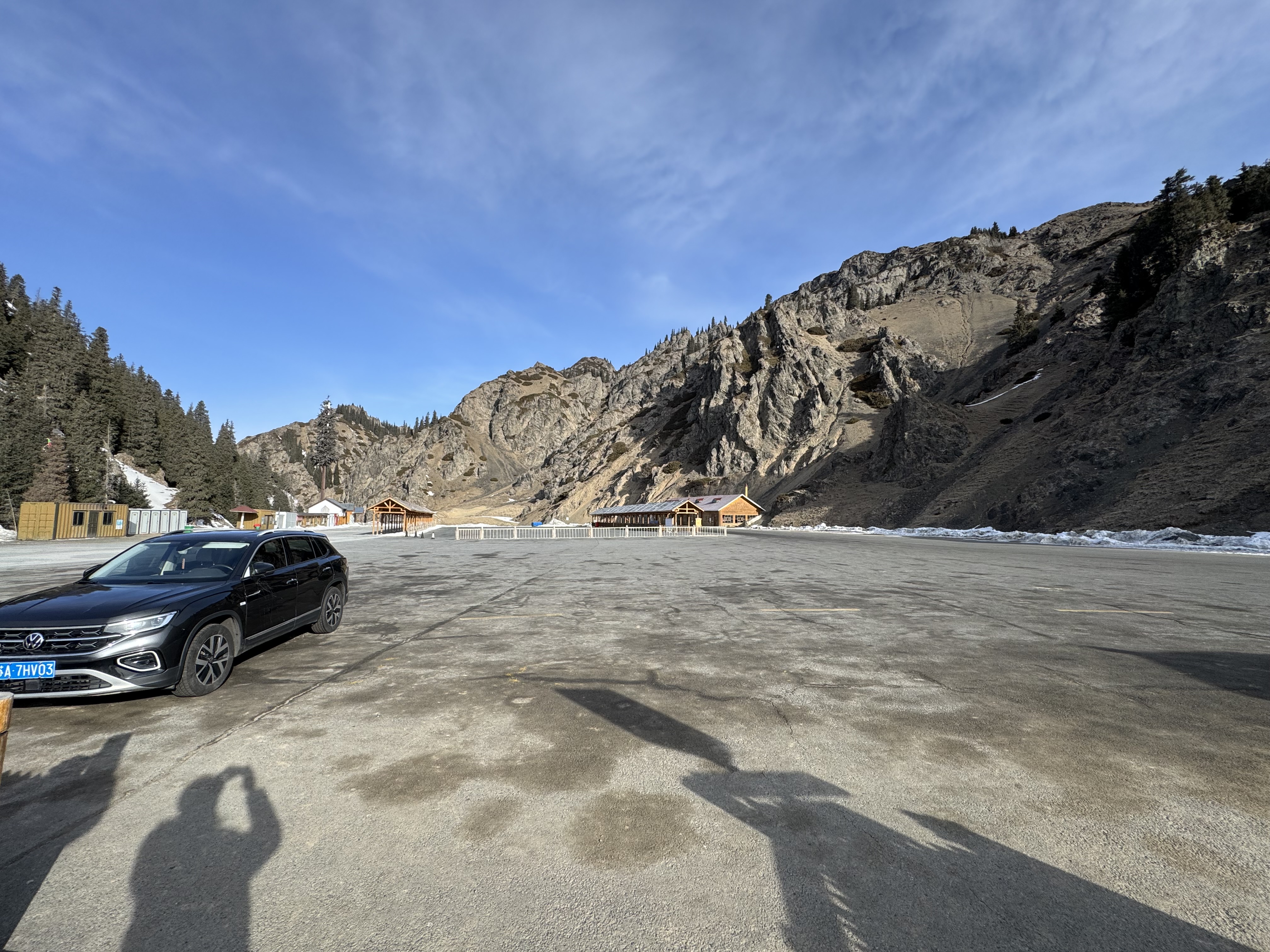 ‎Check network for missing images.