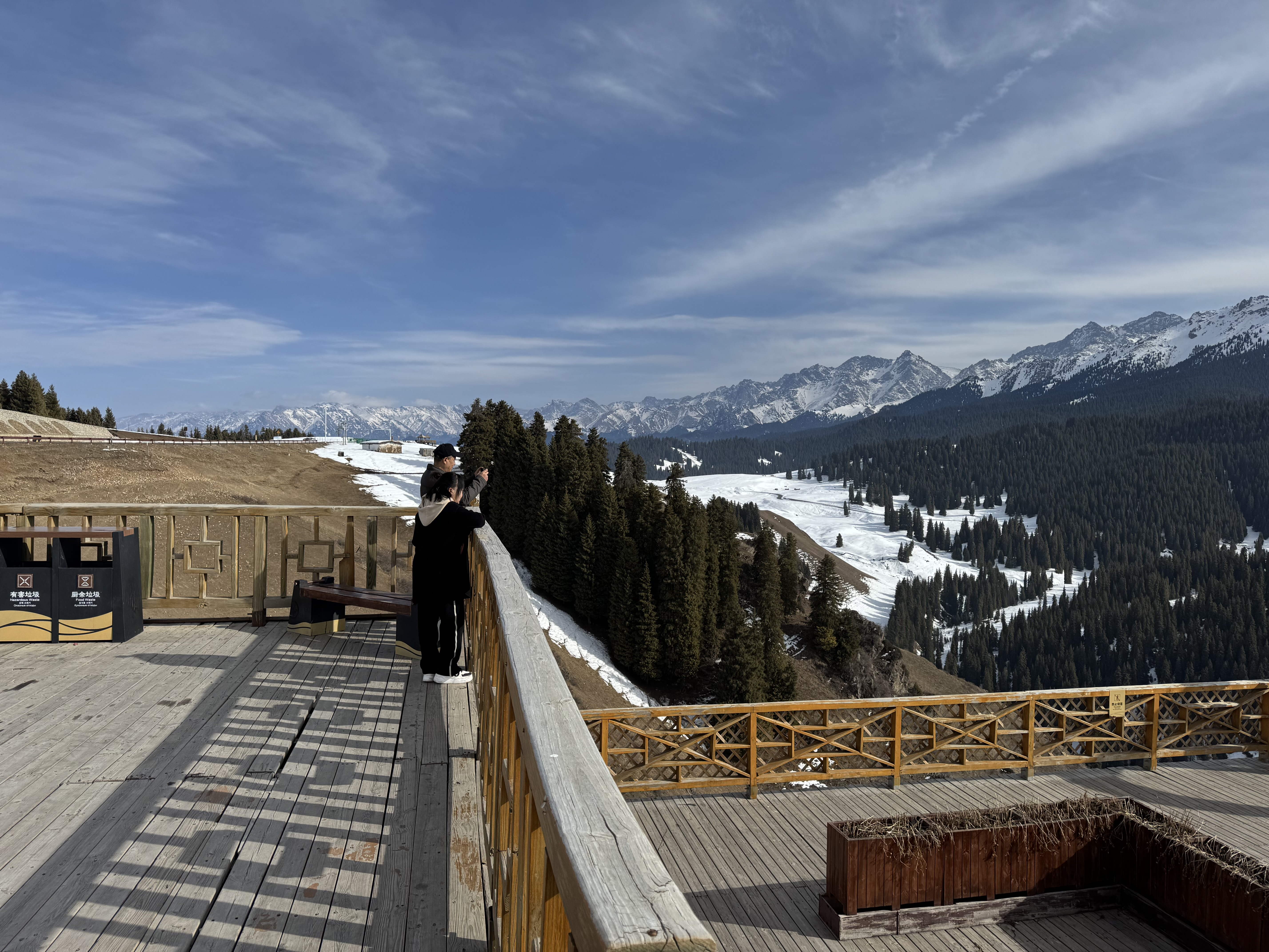 ‎Check network for missing images.