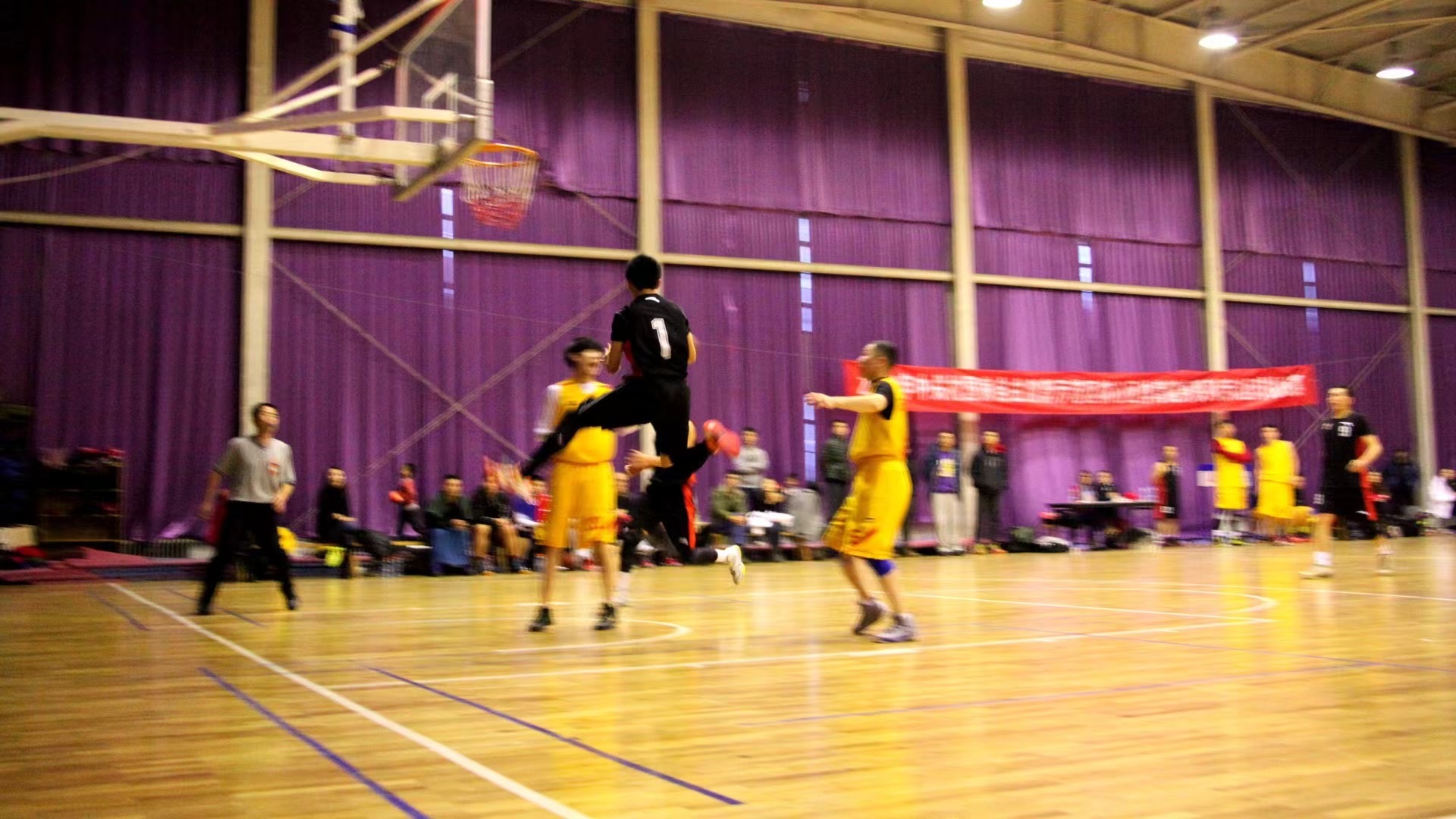 ‎Check network for missing images.