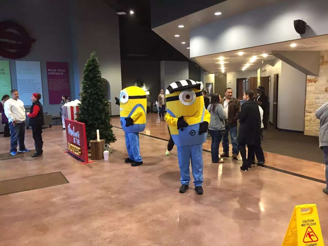 ‎Check network for missing images.