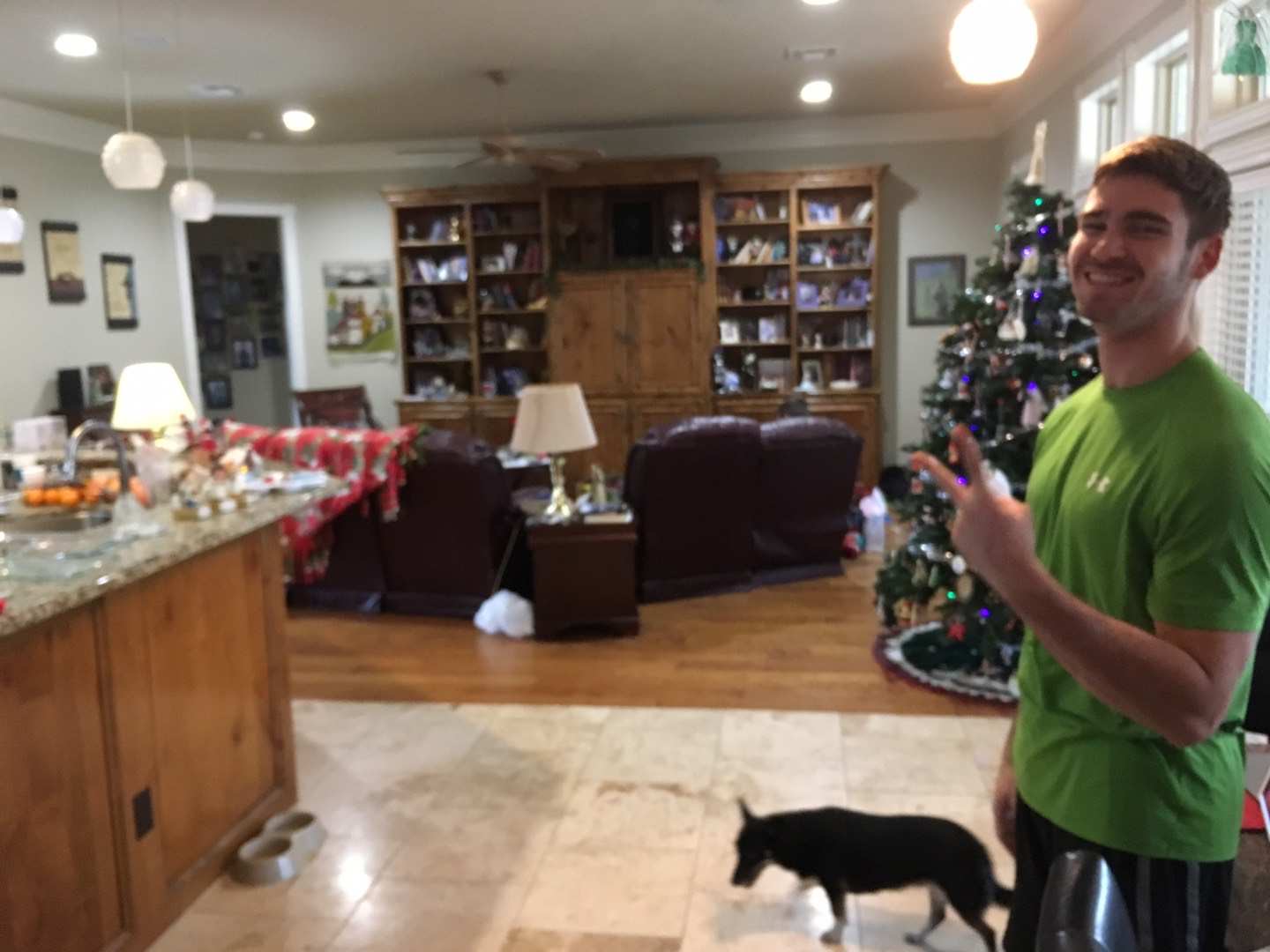 ‎Check network for missing images.