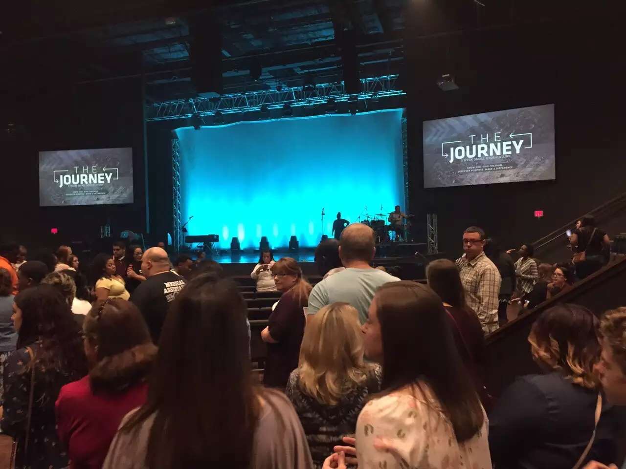 ‎Check network for missing images.