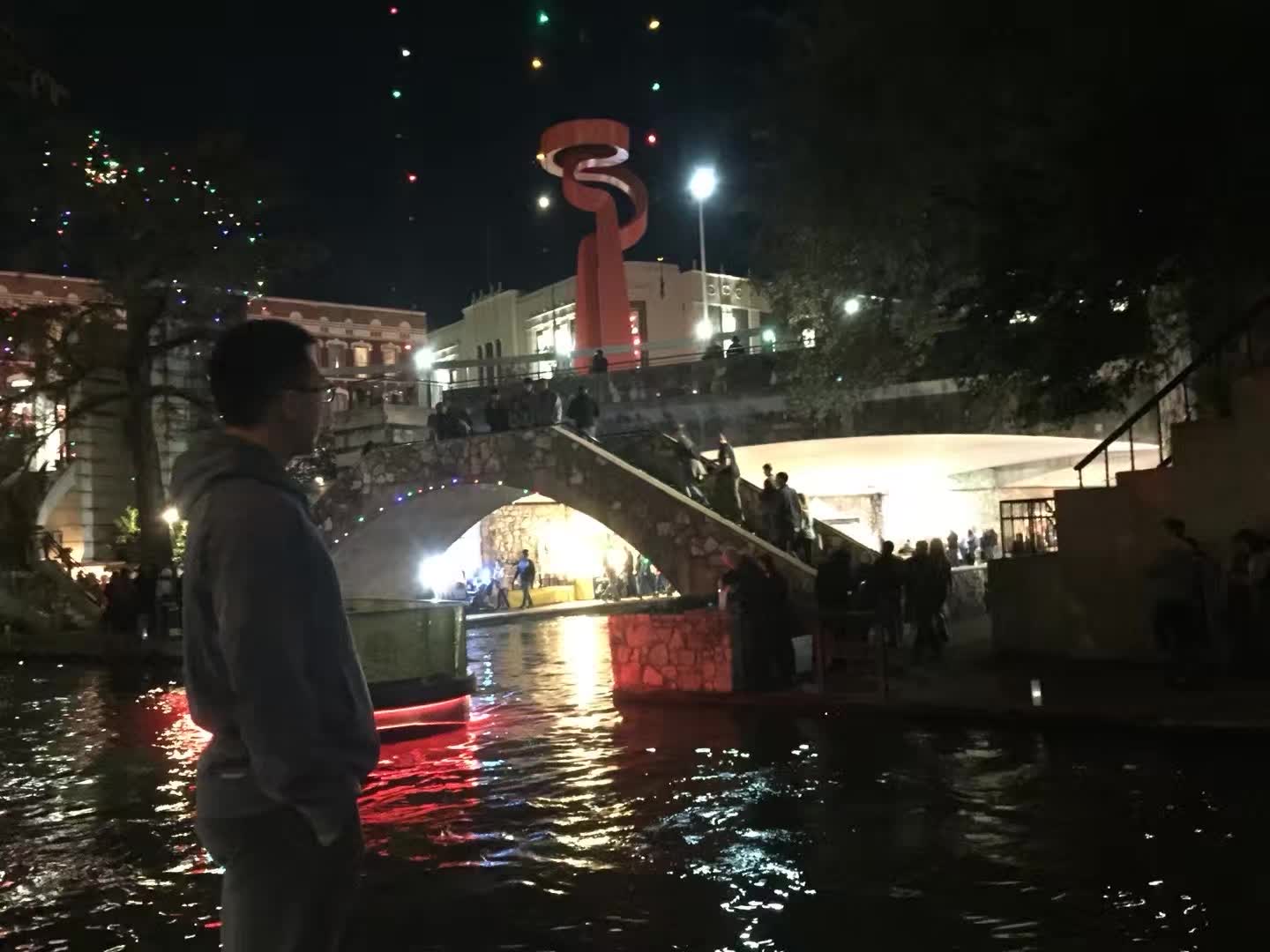 ‎Check network for missing images.