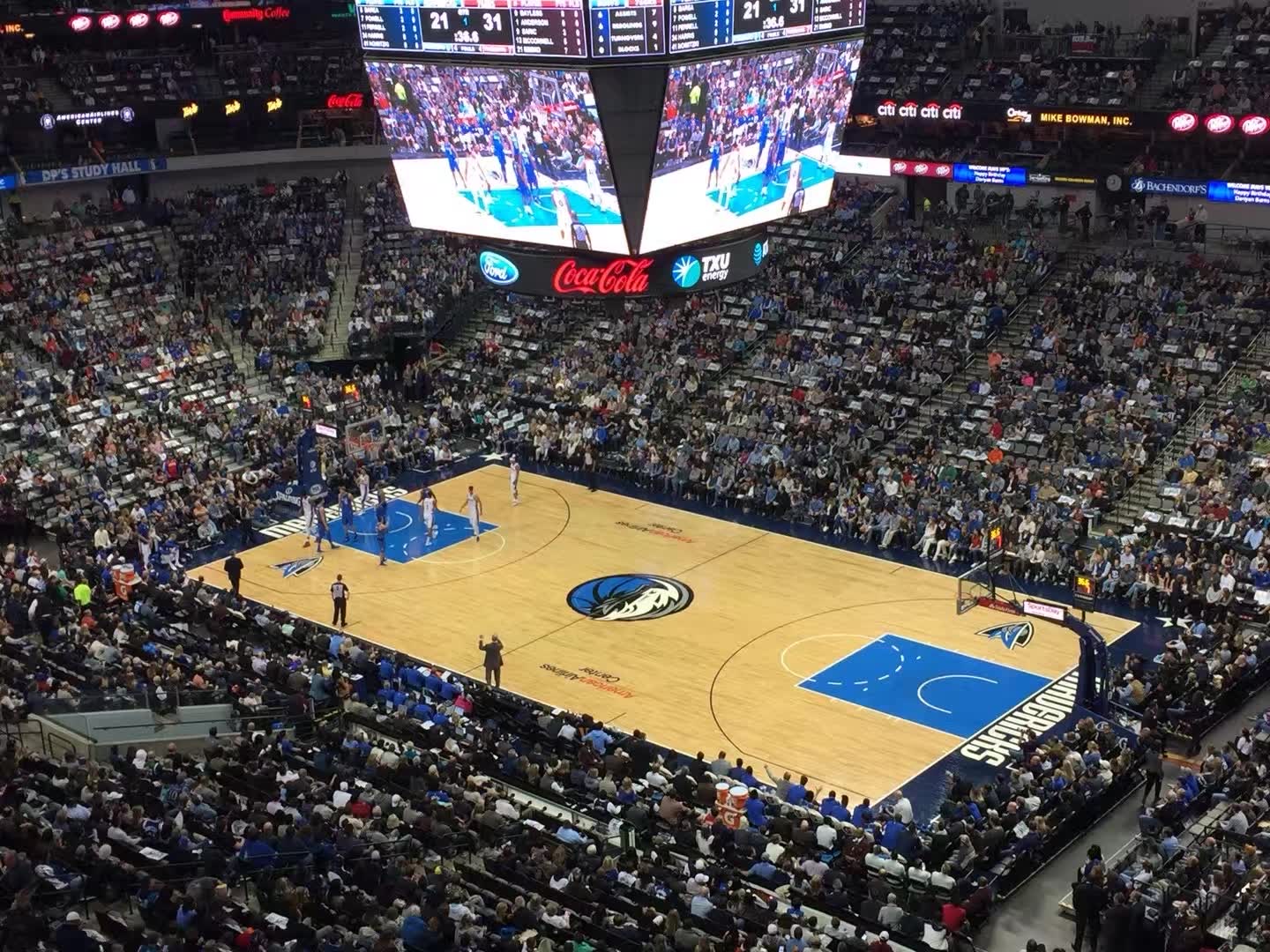 ‎Check network for missing images.