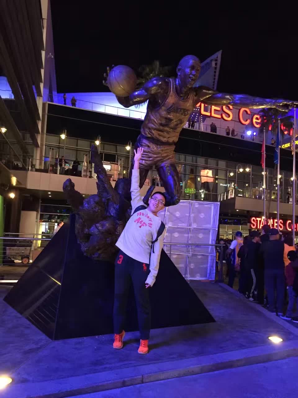 ‎Check network for missing images.