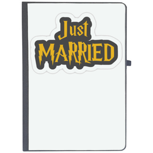 Couple | Just Marriedd